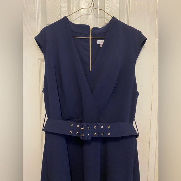 CALVIN KLEIN MIDI BELTED DRESS with back zipper Vneck short sleeve w/pockets - Picture 13 of 14